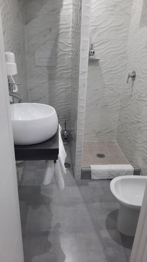 Il Rifugio Di Masaniello Apartment เนเปิลส์ ภายนอก รูปภาพ